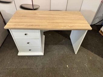 Pěkný velký psací stůl se šuplíky - 2