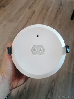 Nouzové světlo - 2