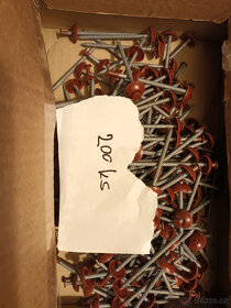 Střešní hřeby Gutta - 2