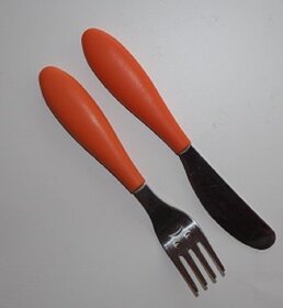 Set talířku a misky Tescoma a Tchibo + příbory - 2