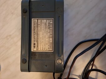 Nabíječka 24V GEL/AGM pro invalidní vozík Ott - 2