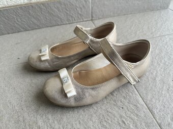 zlaté balerínky vel 30 - 2