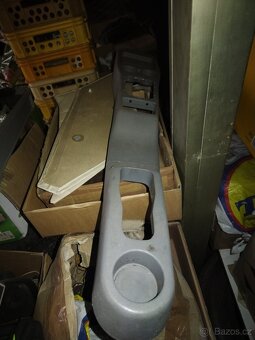 Díly ze škodovek(typ M, fávo, Felicie). - 2