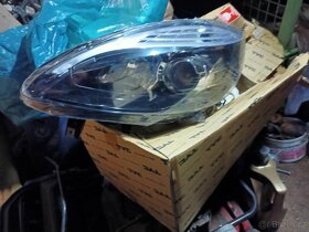 Renault scenic leve svetlo nove - 2