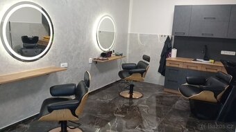 Kadeřnické křeslo - 2