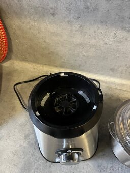 Stolní mixér Catler - 2