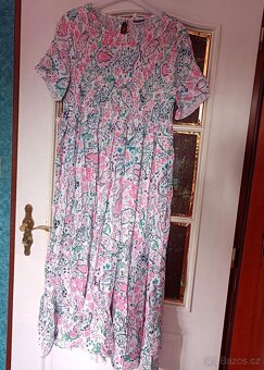 Letní barevné šaty - 2