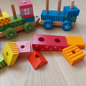 Dřevěný vláček - 2