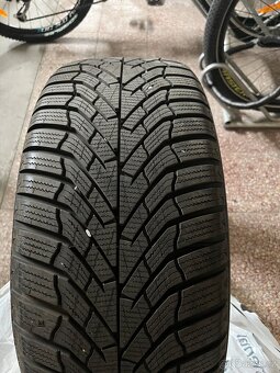 Kumho pneumatiky 235/50 R17 - 2