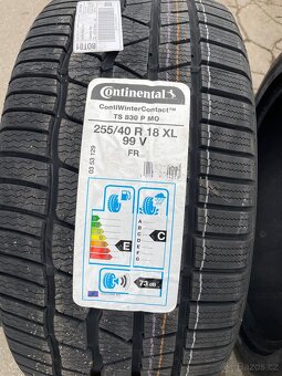 Nové 2x 255/40/18 XL - 2