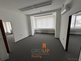 Pronájem kanceláře o rozloze 17 m2, ulice Národních hrdinů, - 2