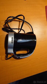 Rychlovarná konvice waeco na 12v - 2