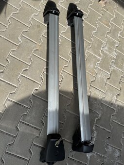 Střešní nosníky na Mercedes Benz E W213 - 2