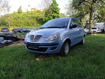 Lancia Ypsilon 1.2 44kw benzin - 2