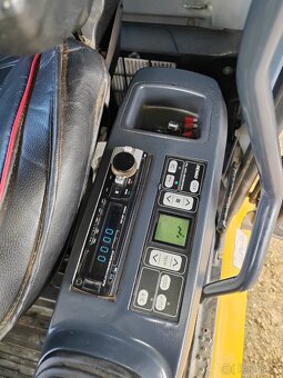 Prodám Komatsu PC 130 - 2