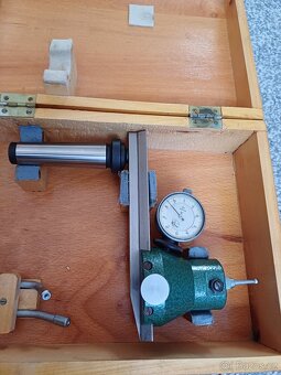 Středící přístroj, rozměr MK3/250, ČSN 24 2492 - 2