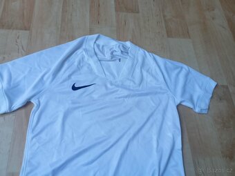Sportovní tričko bílé Nike S nové - 2