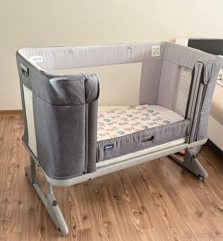 Chicco Next2Me Forever Přistýlka 3v1 do 22kg Almond - 2