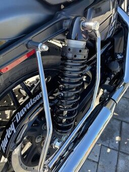 Sportster držáky brašen originál - 2