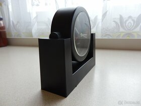 Designové hodiny se vteřinovkou - 2