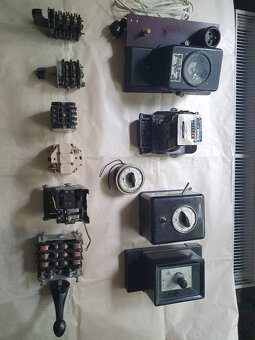 Elektromateriál retro - 2
