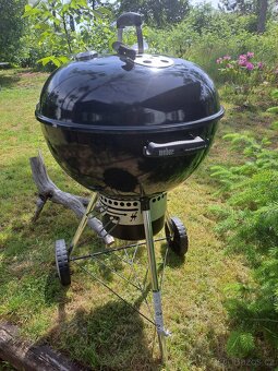 Zahradní gril WEBER - 2