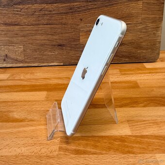 iPhone SE 2020 64GB, bílý (12 měsíců záruka) - 2