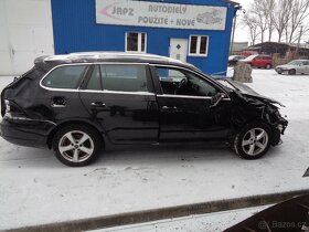 Volkswagen golf 6 kombi 1,6tdi, Rozprodám na náhradní díly - 2