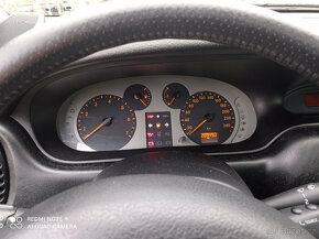 Renault Scénic 1.9 Dci 75 kW r.v.2002 - 2