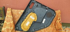 nabízím vnitřní plastový kryt PZ dveří ford focus 2 combi - 2