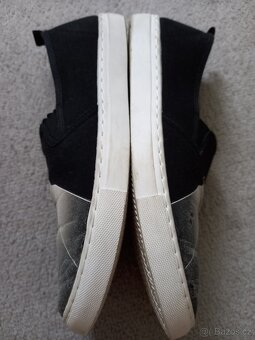 Tenisky slip-on s obrazkem vel. 39 - 2