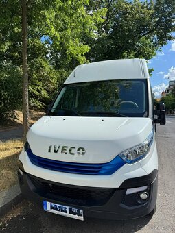 IVECO Daily obytná dodávka - 2