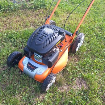 Zahradni sekačka PATRIOT LM 51 SP s pojezdem - 2