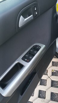 Volvo V50 - 2