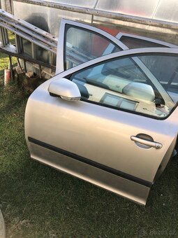 Škoda octavia II dveře, nárazníky, blatnik - 2