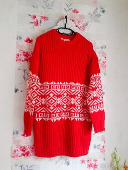 Delší zimní svetr 38/40 - 2