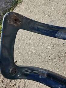 Frontera A přední rám. - 2