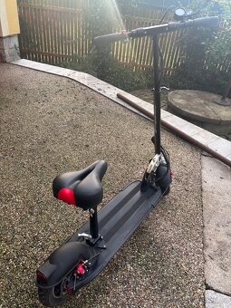 Elektrická koloběžka inSPORTline - 2