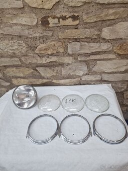 Sklo predniho svetla skoda 1202,1203 - 2