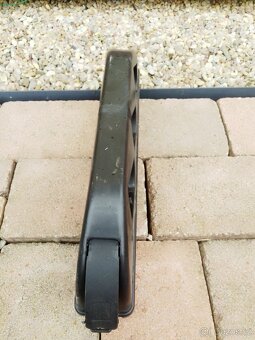 Střešní nosič na lyže - 2