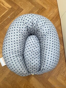 Kojicí polštář nový - 2