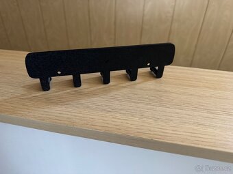 Věšák na Autokliče - 2