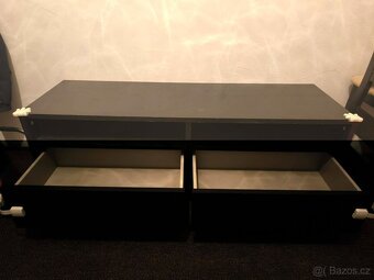 Komoda pod televizi Ikea - 2