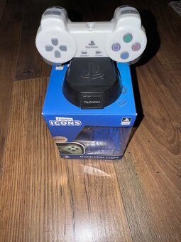 Lampička PlayStation 1 Controller Icon Light - 2