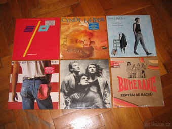 LP vinyly = Foreigner, Eric Carr, Cyndi Lauper a další. - 2