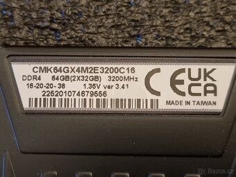 Corsair 64GB KIT DDR4 3200MHz CL16 Vengeance LPX černá - 2