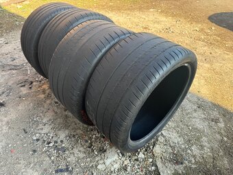 Michelin cup2 na porsche 911 305 a 245/35/20 - 2