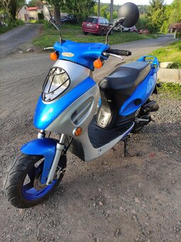Yuki Rallye 50 - 2