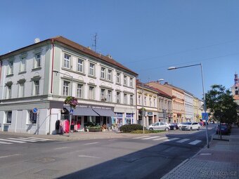 Lovosice-pronájem nebytových prostor 140 a 145 m2, centrum - 2