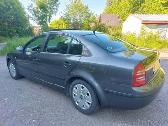 Škoda Superb 2.5tdi, 120kW, MANUAL - 2